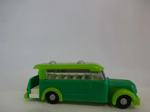 OB / 2003 - Bus Series / Sixties Bus Travel / Prague / Green Prague Bus