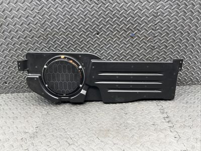 ? OEM 2019-2023 RAM 1500 NEW BODY Crew Cab Audio Subwoofer 
