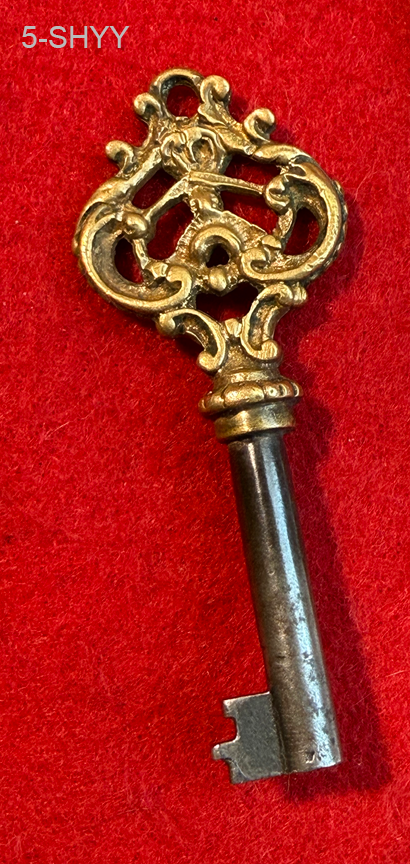 Skeleton Key Genuine Antique Key w/ Fancy Brass Bow - More Exotic Keys ...