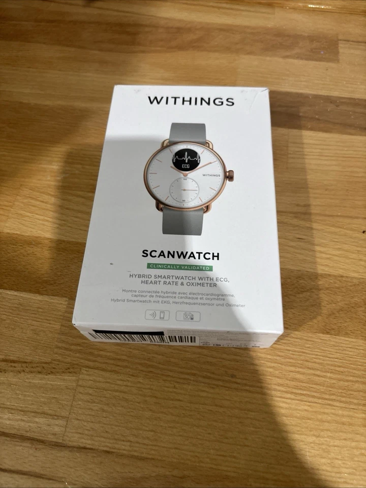 Withings ScanWatch Hybrid, photo 1 of 5