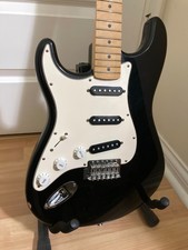 FENDER Stratocaster BODY LOADED Black LEFT HA...