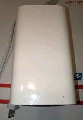 Apple A1521 AirPort Extreme Base Station Wireless Router 6th Generation W/ Cable