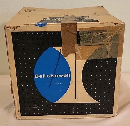 VTG • Bell & Howell • 357A AutoLoad Super 8 Projector, Case, Guide & Reel • Exc! - Picture 14 of 16