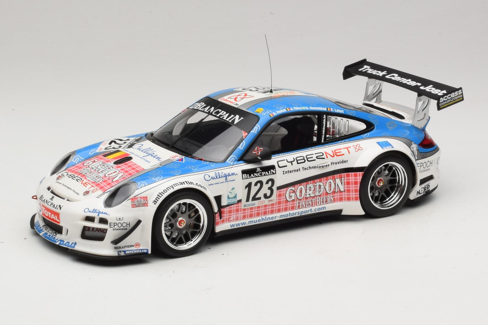 151118923 Porsche 911 997 GT3 R Muhlner Motorsport n123 Fumal Thiry 24h Spa 2011