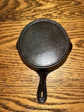 Old Wagner Ware Sidney -0- Child’s Cast Iron Skillet Toy