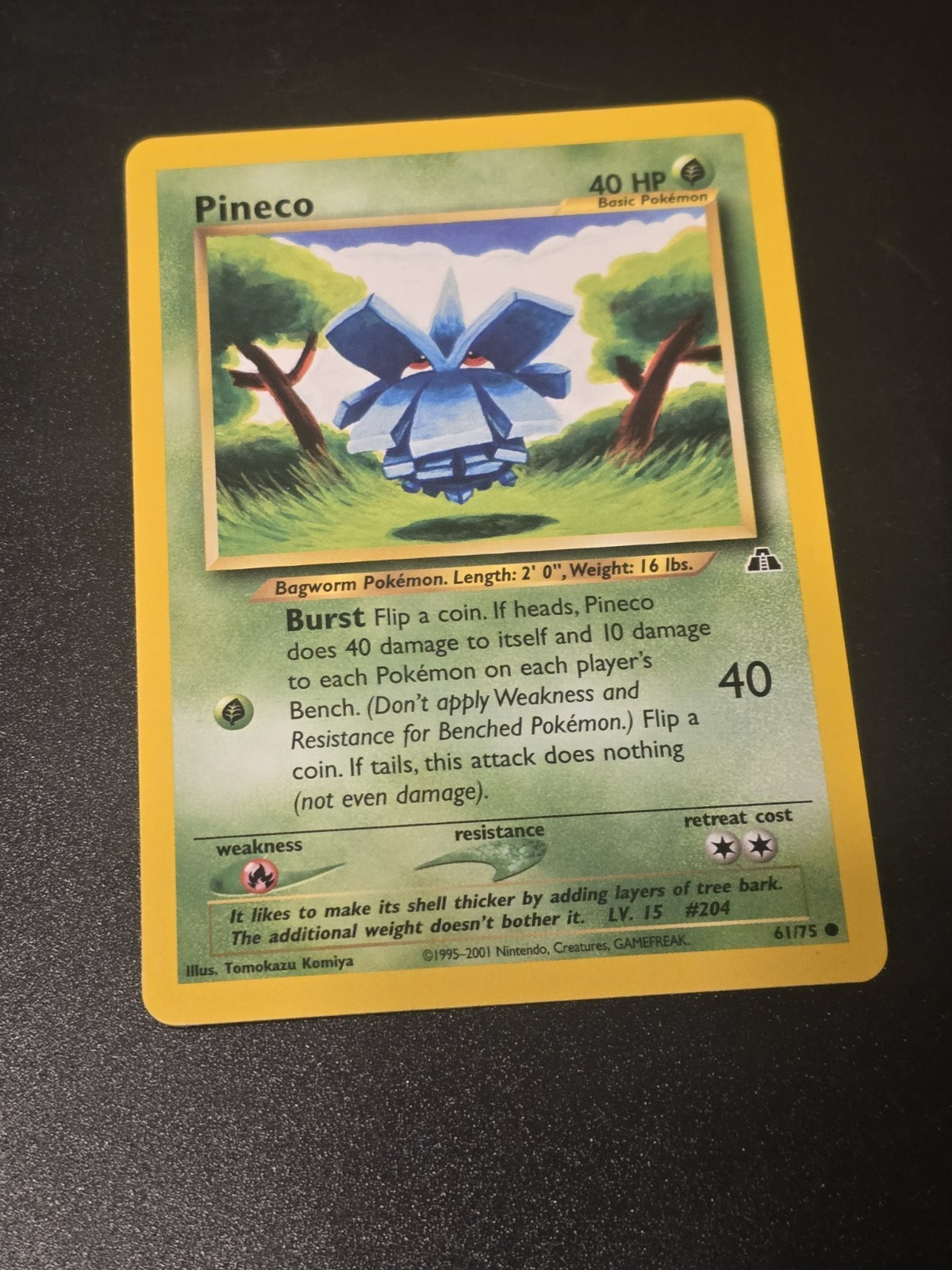2001 Pokemon Pineco Card