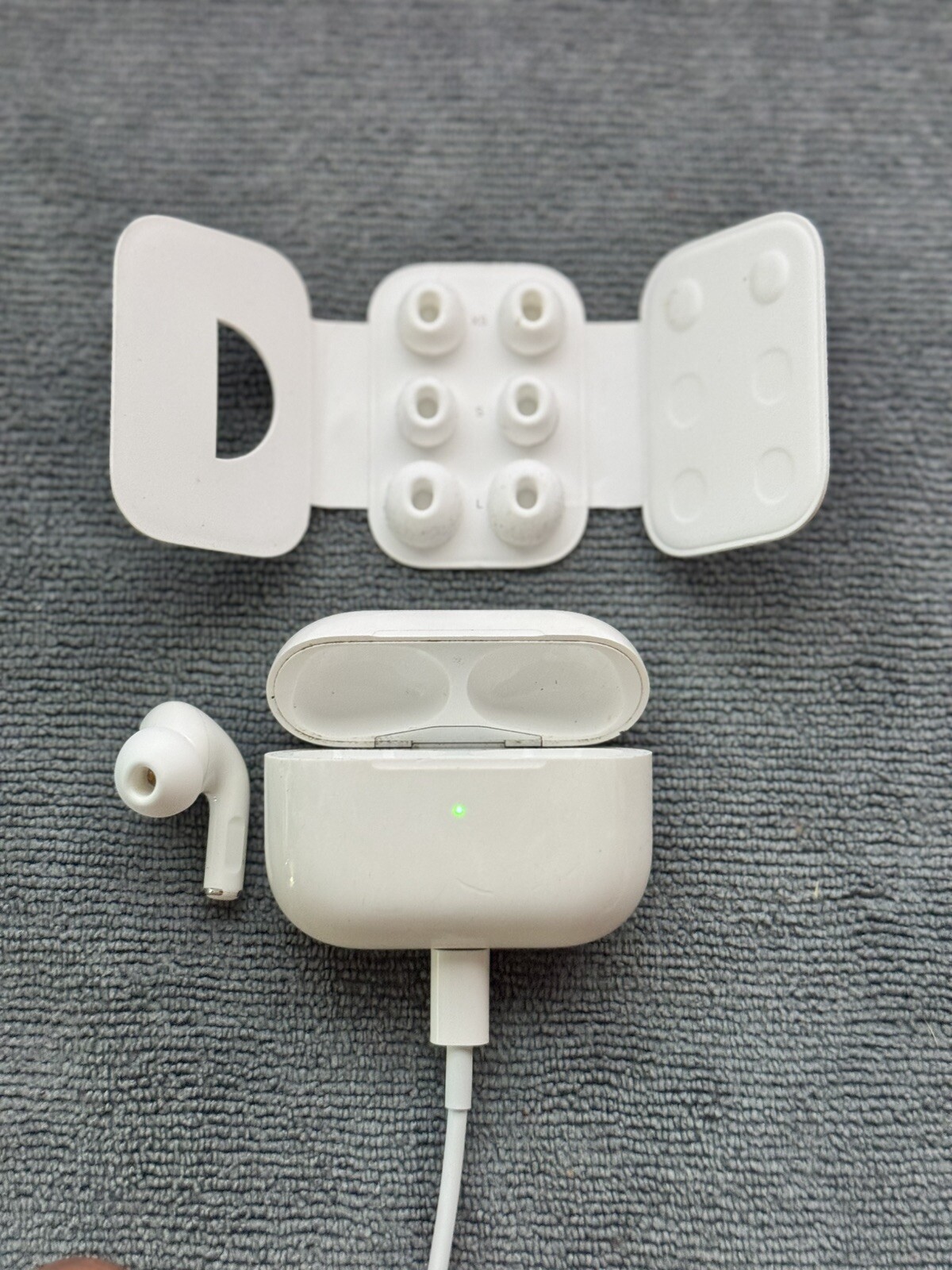 AirPods Pro 1st Gen A2700 Replacement Case and Left AirPod Only-image
