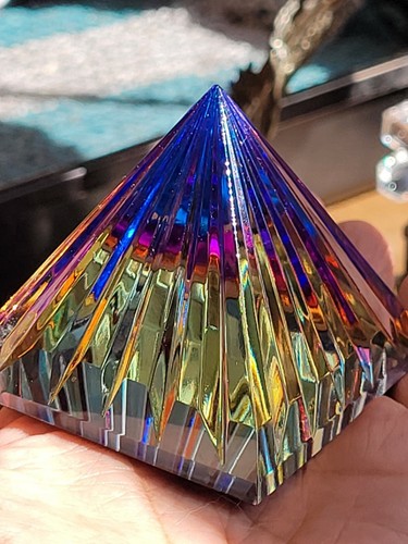 Aurora borealis Austrian Fine Crystal Fluted Pyramid 60MM - Picture 3 of 6