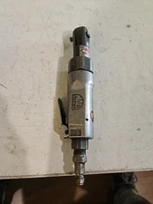 Matco Tools Pneumatic Air Ratchet 1/4 Drive Model AR2865 Works Great! USA   (H)