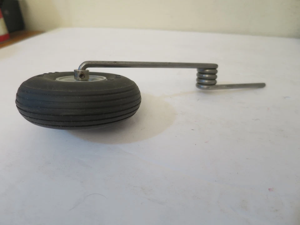 Tren de aterrizaje delantero amortiguador NOS de colección con rueda Du-Bro 2,75 5/32 radiocontrol Foto 4 de 4