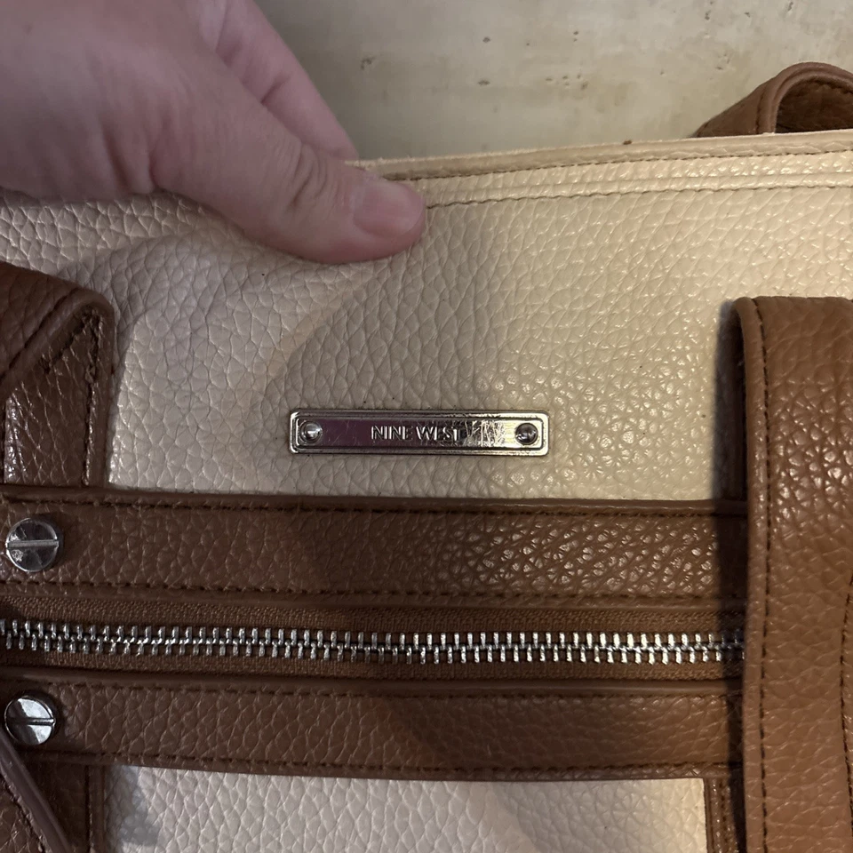 Nine West color block blue beige brown pebble leather shoulder bag - Image 3 of 4