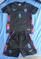 last listing ENGLAND FC KIDSSS FOOTBALL SHIRT AND SHORTS
