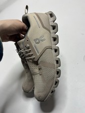 On Cloud 6 Waterproof Women  s 6.5 EU 37.5 Beige Lightweight Slip On Sneakers
