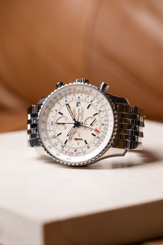 2015 Breitling Navitimer Ref.  A2432212/G571/443A with Box and Papers
