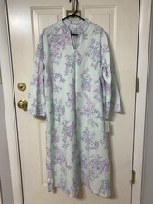 miss elaine pajamas xl House Wear