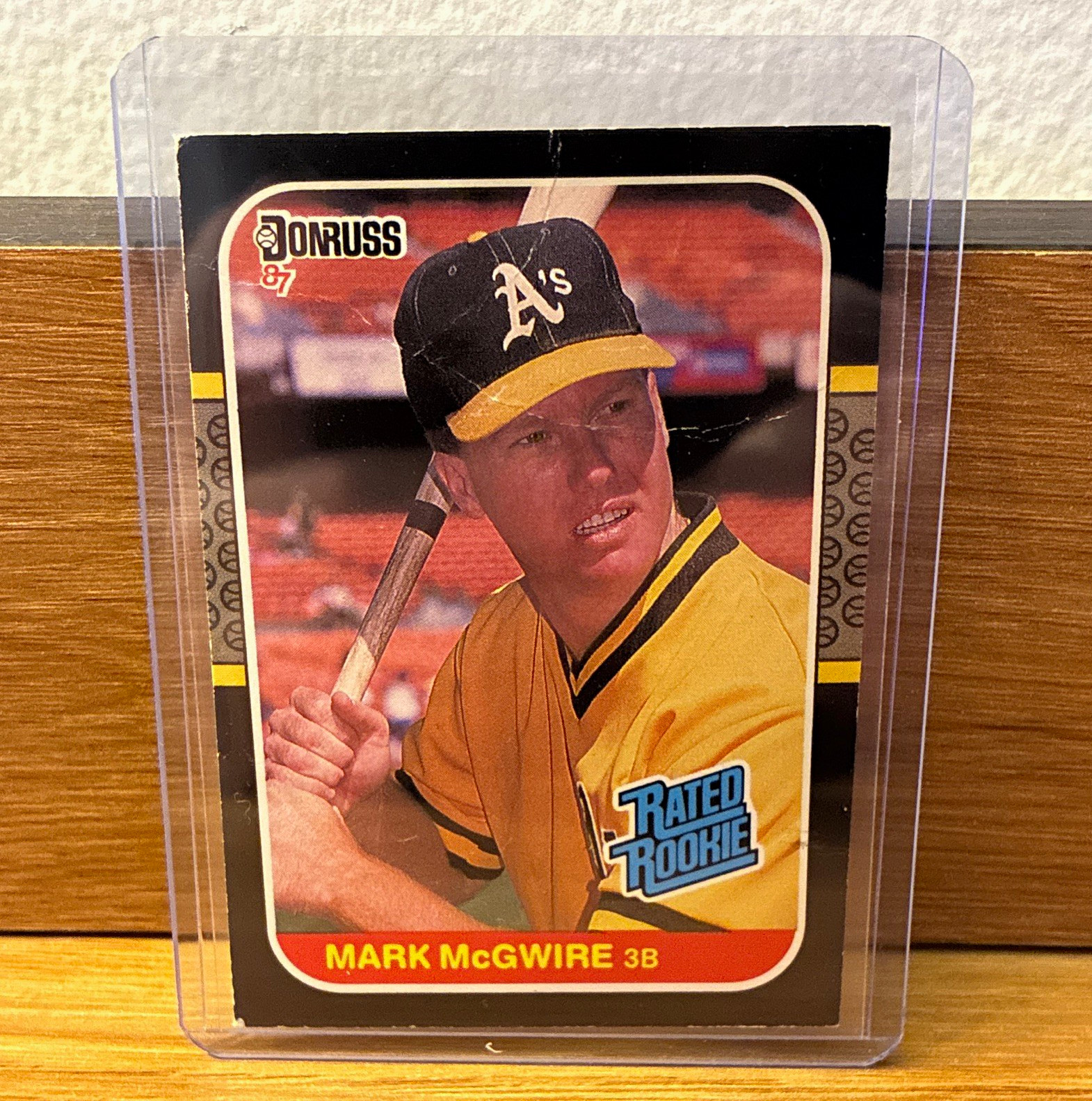 Donruss 1987 Mark McGwire Oakland Athletics Rated Rookie RC #46 Card