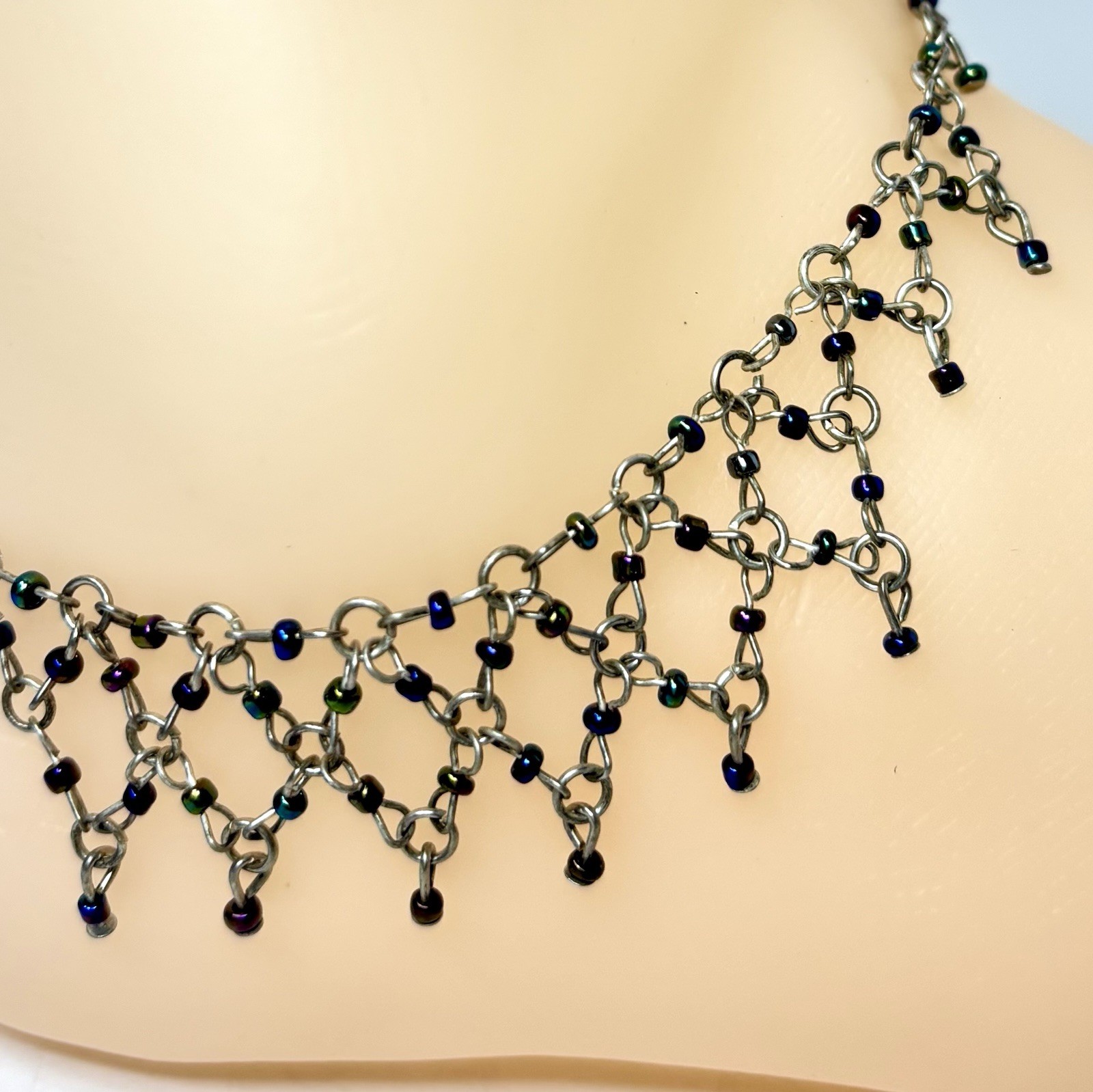 Vintage Silver Iridescent Seed Bead Diamond Weave Dangle Anklet 9.5 Inch Adjustable