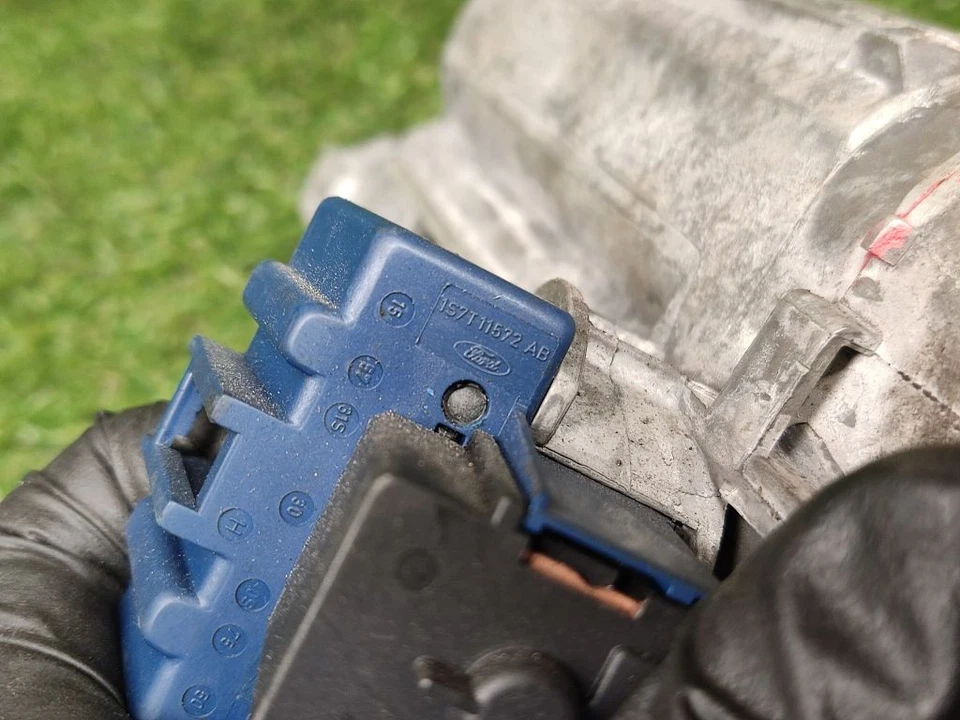 Cerradura de encendido Ford Mondeo Mk III 2002 gasolina/autogas 1S7711572AB DTR57510 - Imagen 2 de 4