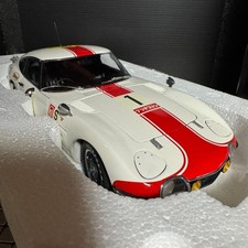 AUTOart Toyota 2000GT Fuji 24h 1967 1/18 Model Car
