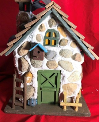Country Cottage  Birdhouse