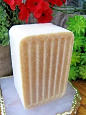 New Handmade Natural Baccarat Rouge Type Women's Scent Glycerin Oatmeal Bar Soap