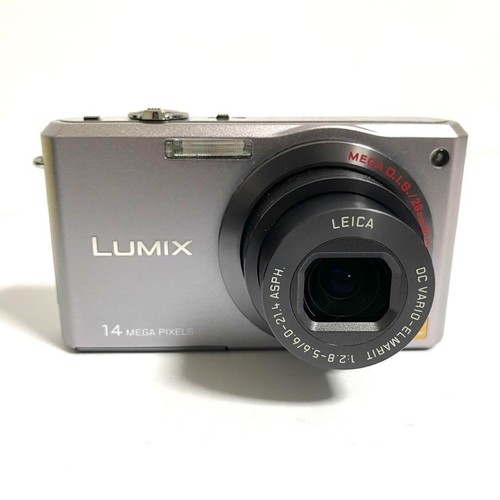Panasonic Digital Camera Lumix FX Series DMC-FX150 Silver 14.7MP Compact Camera - Picture 3 of 8