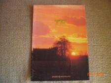 BROCHURE  PUBLICITAIRE   MOISSONNEUSES  BATTEUSES  NEW  HOLLAND  TF