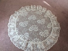 Beautiful Lace Doily Table Linen Off White Lace Ruffle Trim 17" Round NICE