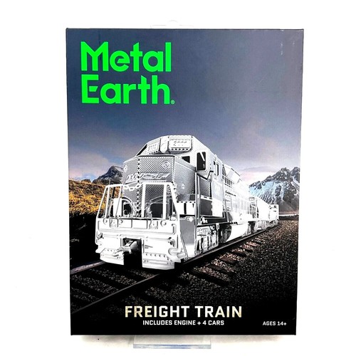 NEU Faszinationen Metall Erde Güterzug Lok + 4 Wagen 3D Stahl Modellbausatz - Bild 1 von 2