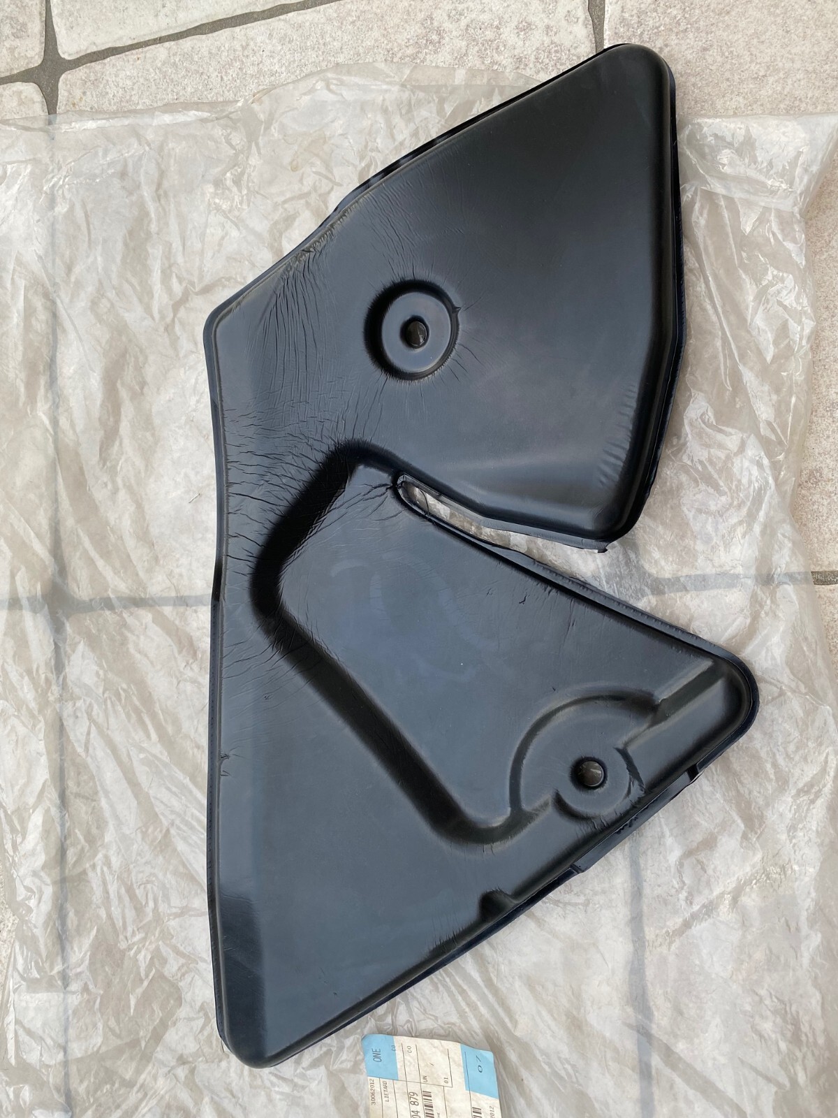 Isolant phonique carénage gauche AVG F800 ST de qualité supérieure