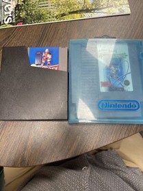 Castlevania 2 (Nintendo NES, 1987) con hockey su ghiaccio! E custodie