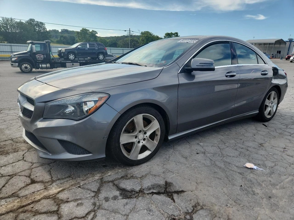 Used Front Left Fender fits: 2016 Mercedes-benz Mercedes cla-class 117 Type CLA2 Foto 2 de 4
