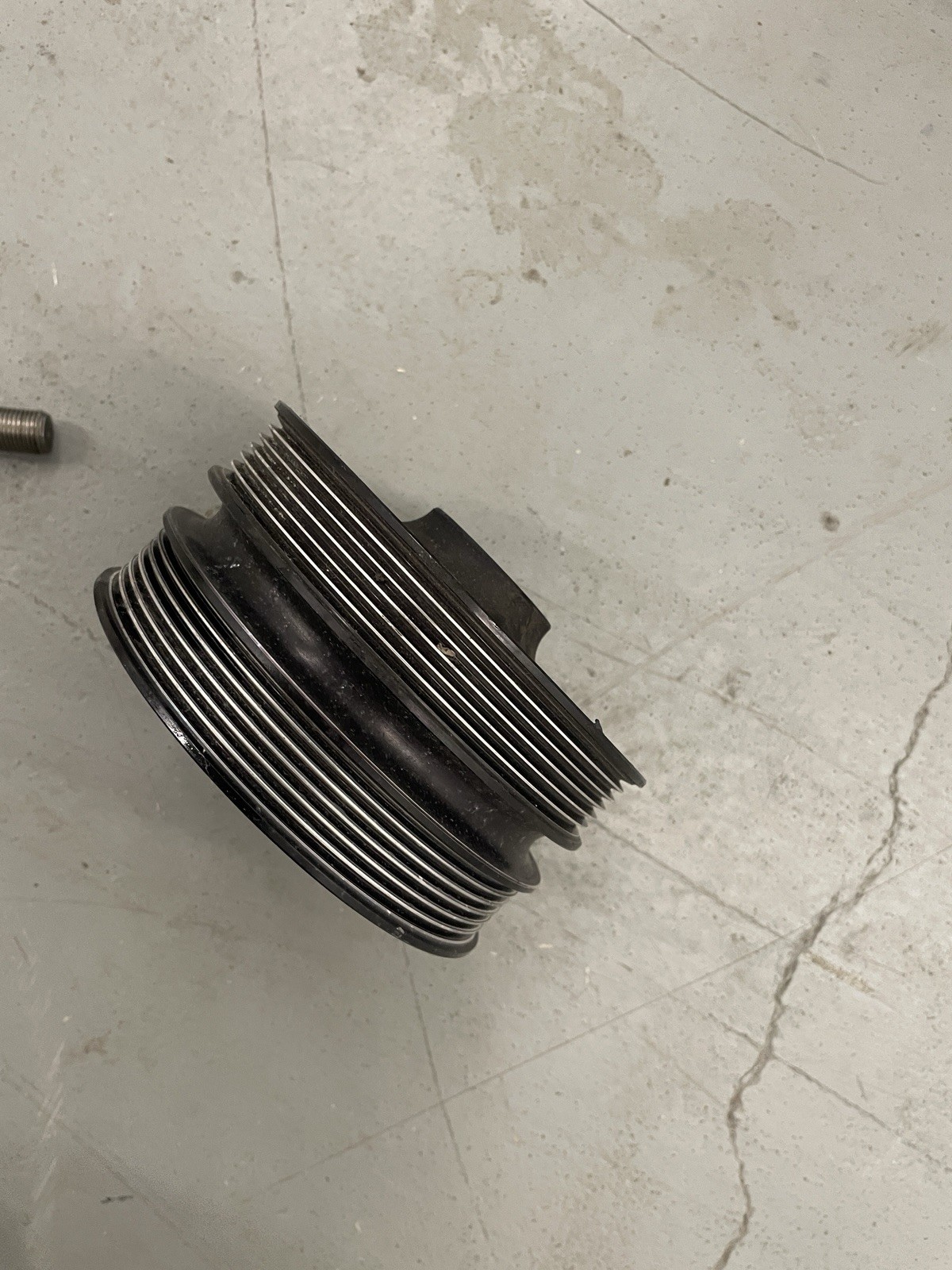 Maserati Levante 2017-2020 Harmonic balancer P/N 280609