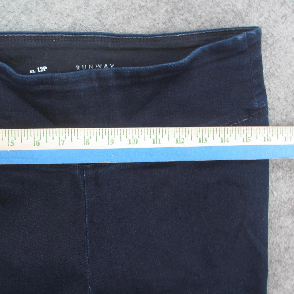 Leggings elásticos para pasarela lavado oscuro 12P White House Black Market para mujer Foto 3 de 4