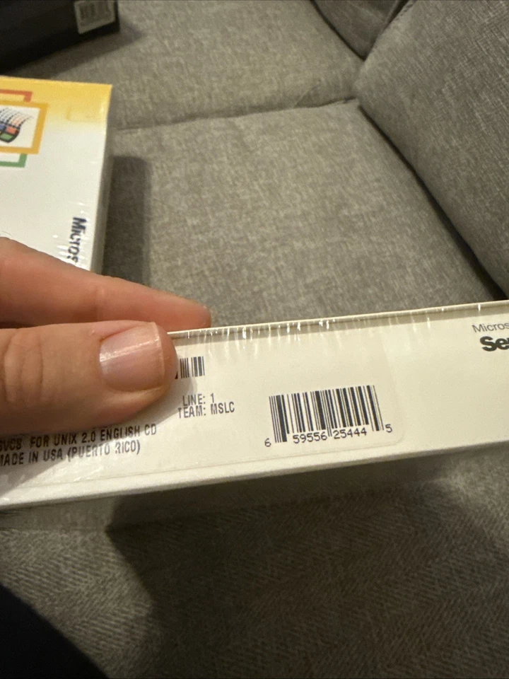 New Sealed Microsoft Windows Services For UNIX 2.0 Year 2000 - Image 3 of 4