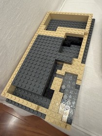 LEGO ARCHITECTURE - FALLINGWATER 21005 COMPLETE WITH ORIGINAL MANUAL AND BOX