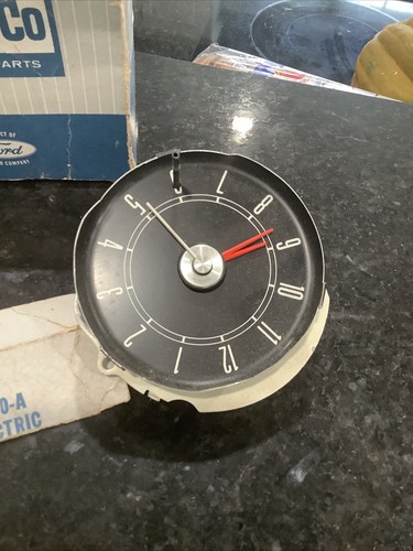 Nos 1967 Mercury Cyclone Comet Clock C7GY-15A000-A - Picture 2 of 5