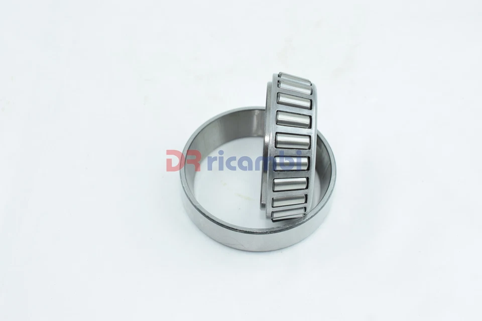 CUSCINETTO A RULLI CONICI DIFFERENZIALE FIAT FORD VW SKF LM29749/711/Q  38x65x20 Foto 3 de 4