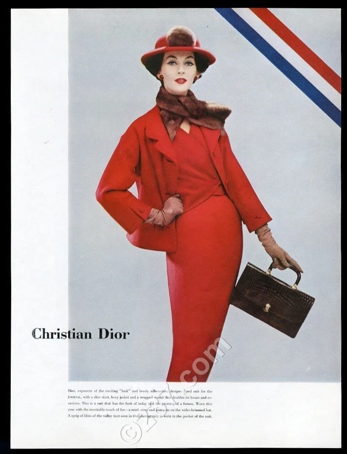 Article photo mode costume et chapeau rouge femme Christian Dior 1956