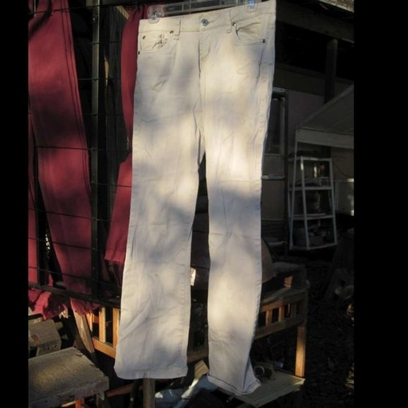 l.e.i. 3 Cotton Spandex Denim Khaki Jean Slight Flare Pants Measurements Within
