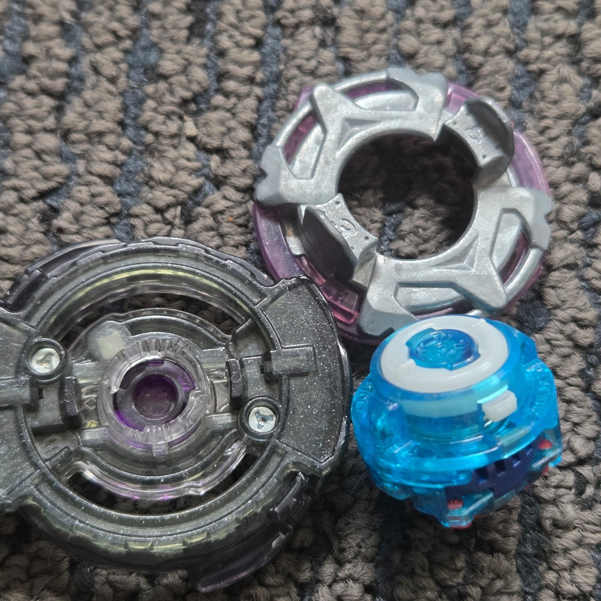 Twin Nemesis 3Hit Ultimate Reboot Beyblade Burst God Layer Takara