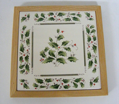 Royal China Limited Holly Holiday Japan 6.75 Square Wood Frame Tile Trivet