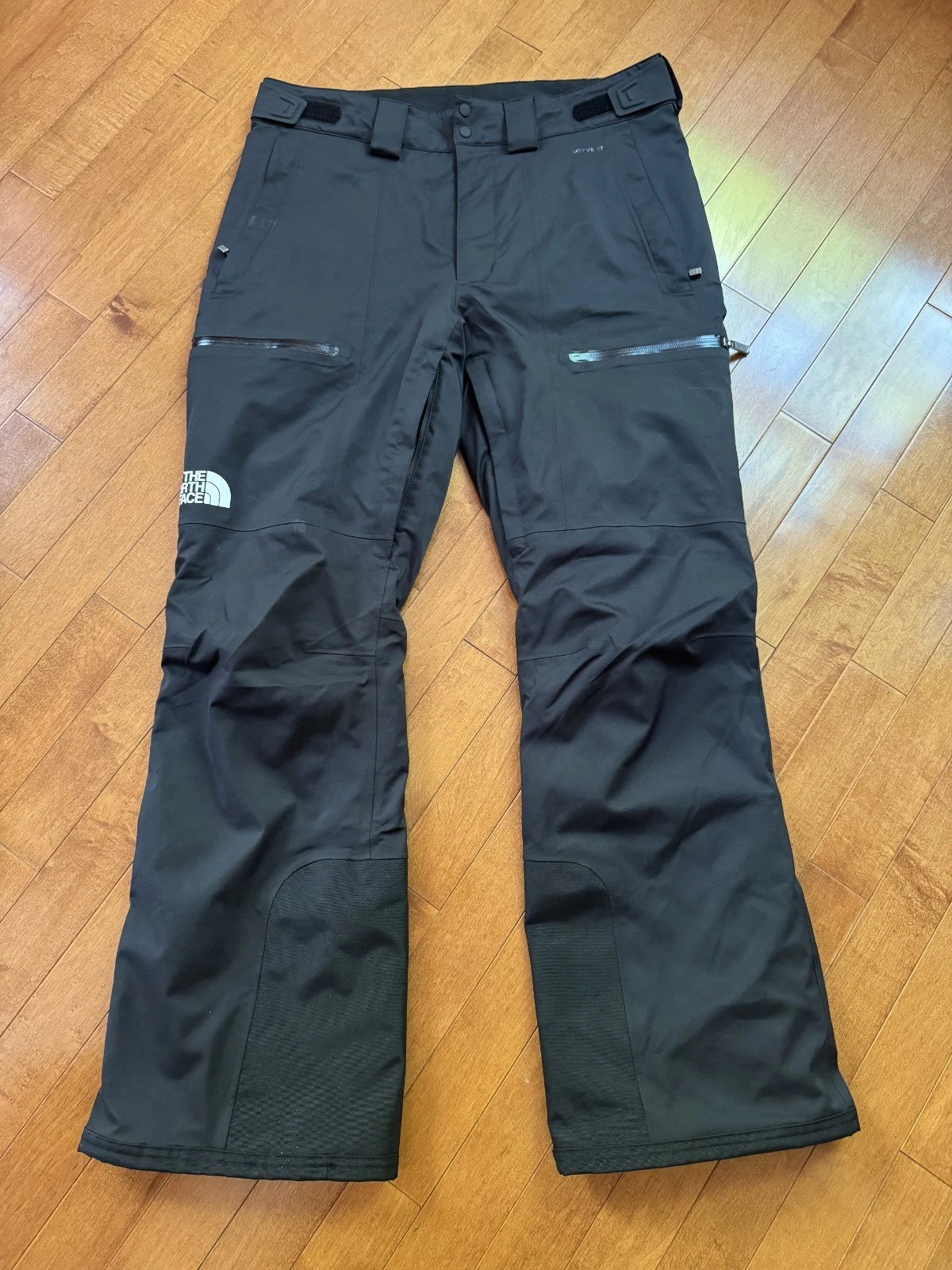 North Face DryVent Waterproof Snowboard Ski Pants Men's Black Size M
Opens in a new window or tab