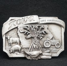WD03160 AWESOME VINTAGE 1984  IOWA  STATE COMMEMORATIVE ARTWORK BELT BUCKLE