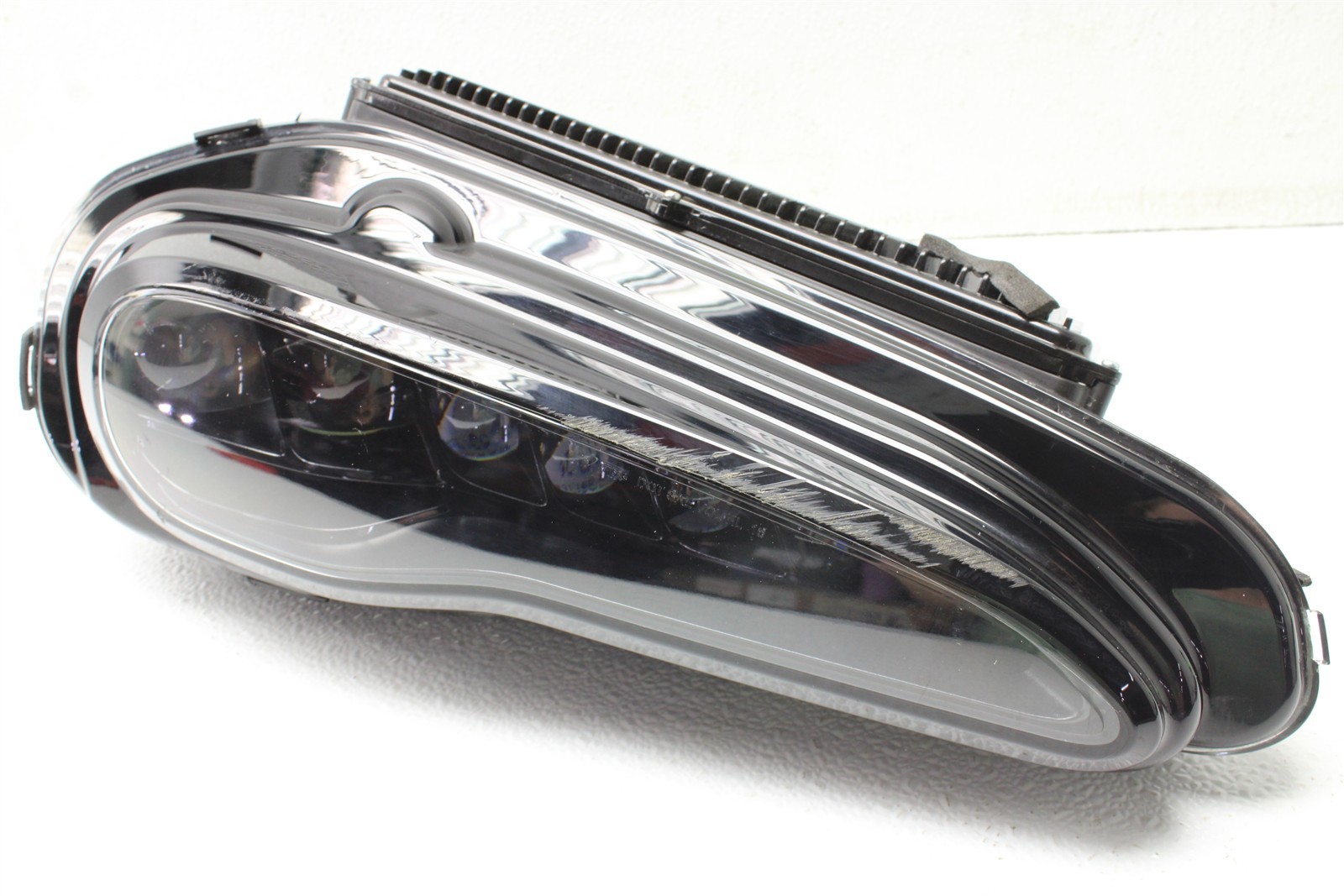 McLaren Artura 2025 Right Headlight P/N 14AD780CP