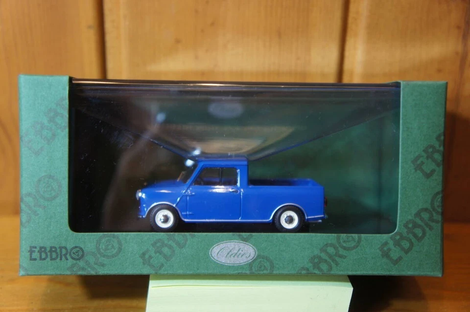 Ebbro Austin Mini 1/4 di tonnellata Pick up BLU, Blu, Classic Mini Cooper - Immagine 2 di 4