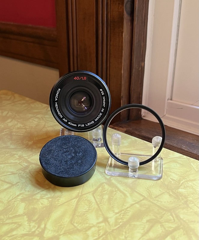 Konica Hexanon AR 40mm f1.8 Pancake Lens w/ Lens Filter + Rear Cap *Manual Focus