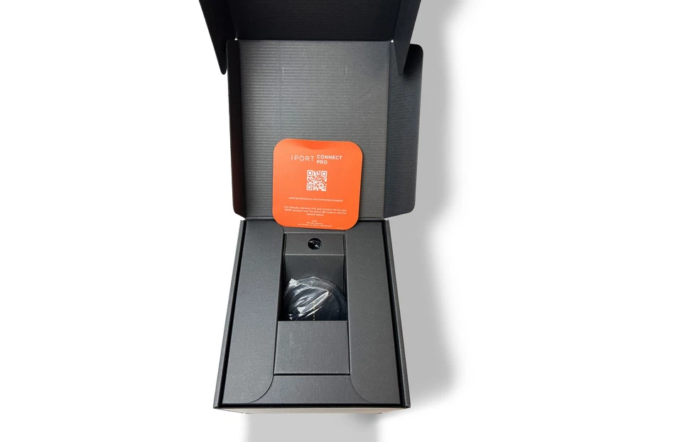 New Open Box iPort Connect Pro BaseStation for Apple iPad - 72352 Black - Image 2 of 4