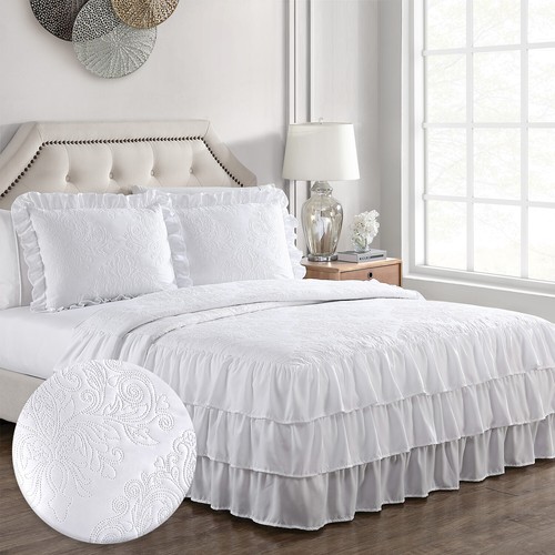 Aubrie Home Accents Ashley Triple Ruffle Medallion 2-Piece Twin Bedspread Bedding Set, White