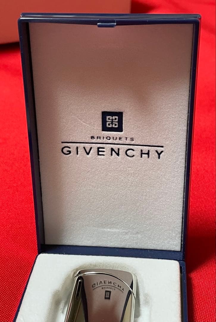 Givenchy Gas Rider GV5000 Mens Watch Brand New thumbnail 2
